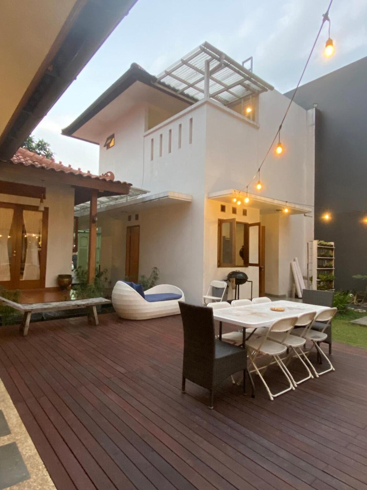 Pavilion Garden With Private Swimming Pool *