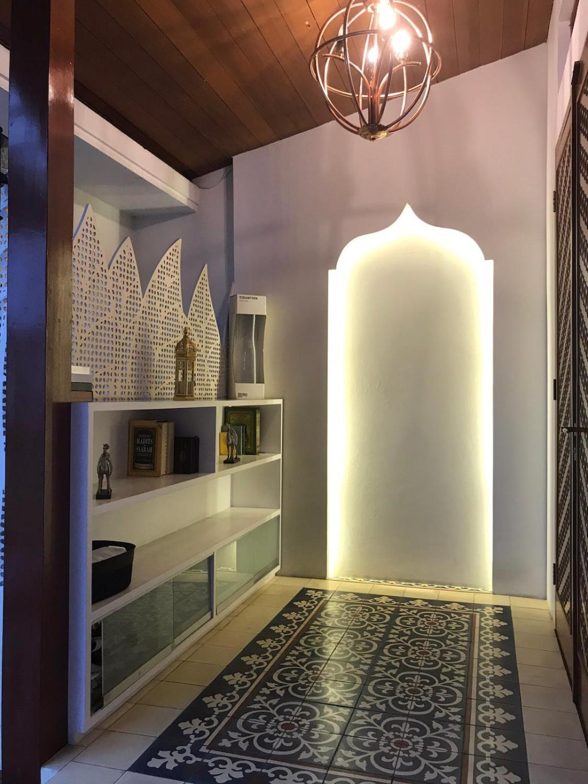 Pavilion Garden With Private Swimming Pool Villa Bandung